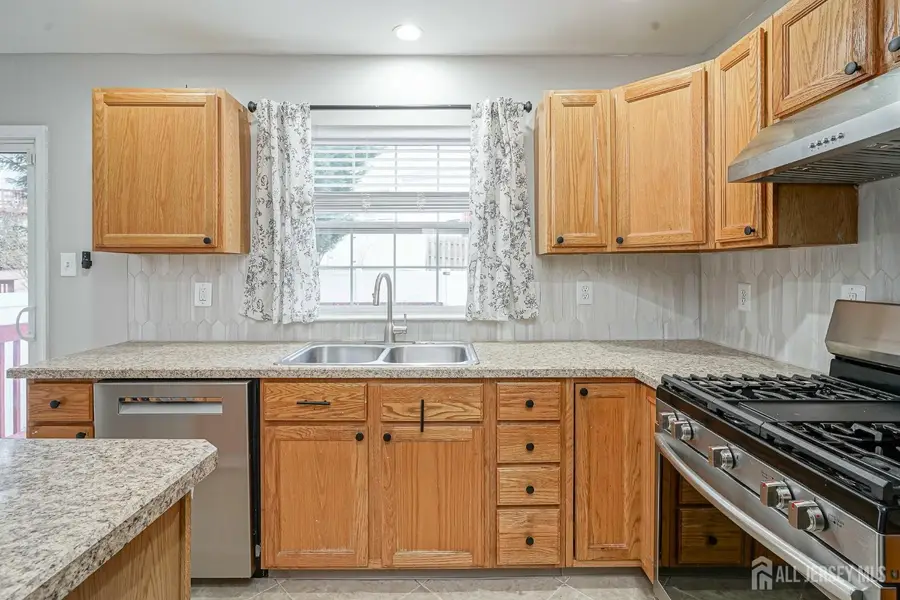 -604 Sangreal Court, Mantua, NJ 08051 - Image #3