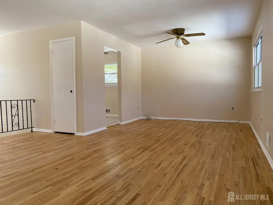 -4 Linden Lane S, Plainsboro, NJ 08536 - #2