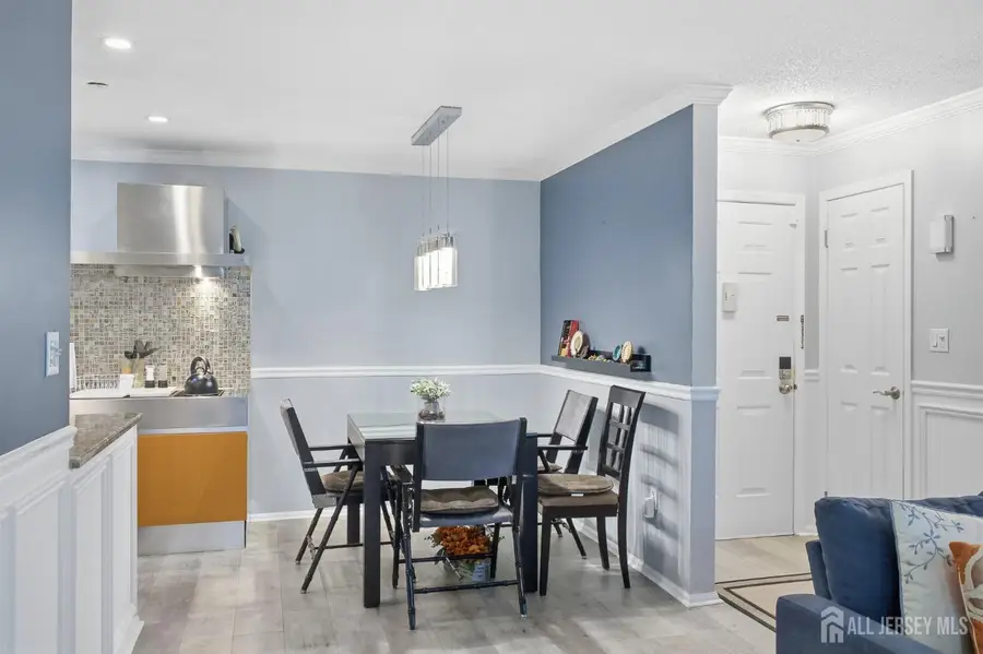 -243 Wycoff Way W, East Brunswick, NJ 08816 - Image #3