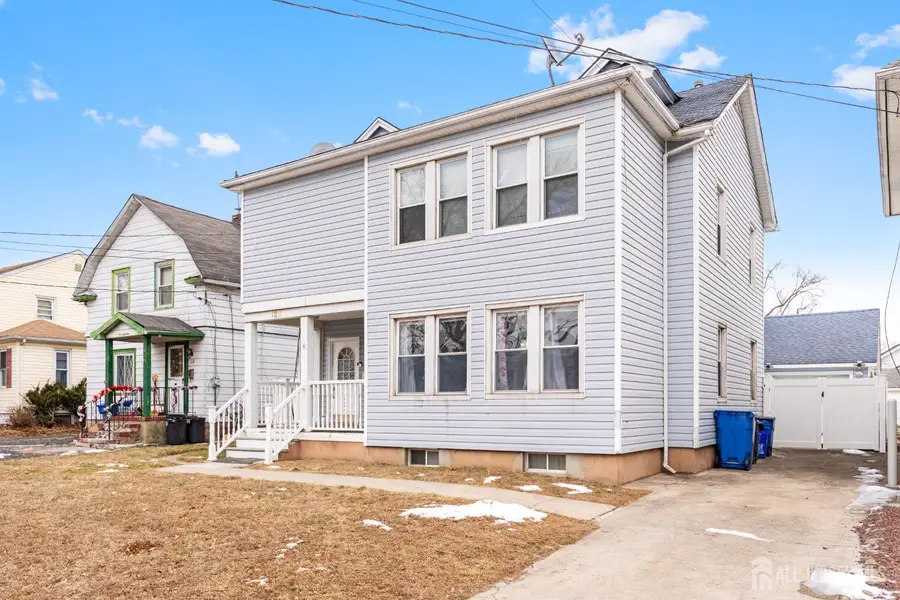 -122 S Lincoln Avenue, Middlesex, NJ 08846 - #3