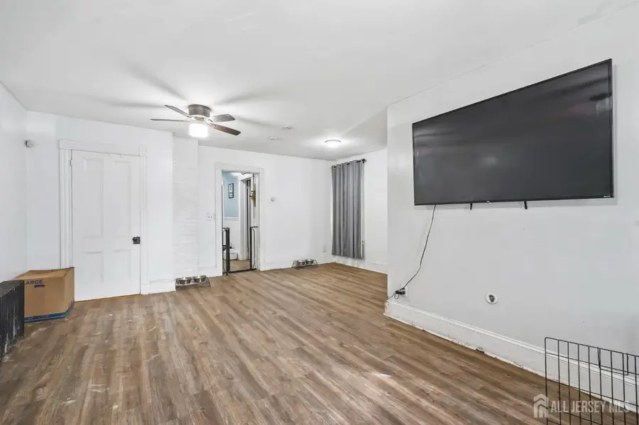 -217 Handy Street, New Brunswick, NJ 08901 - #3