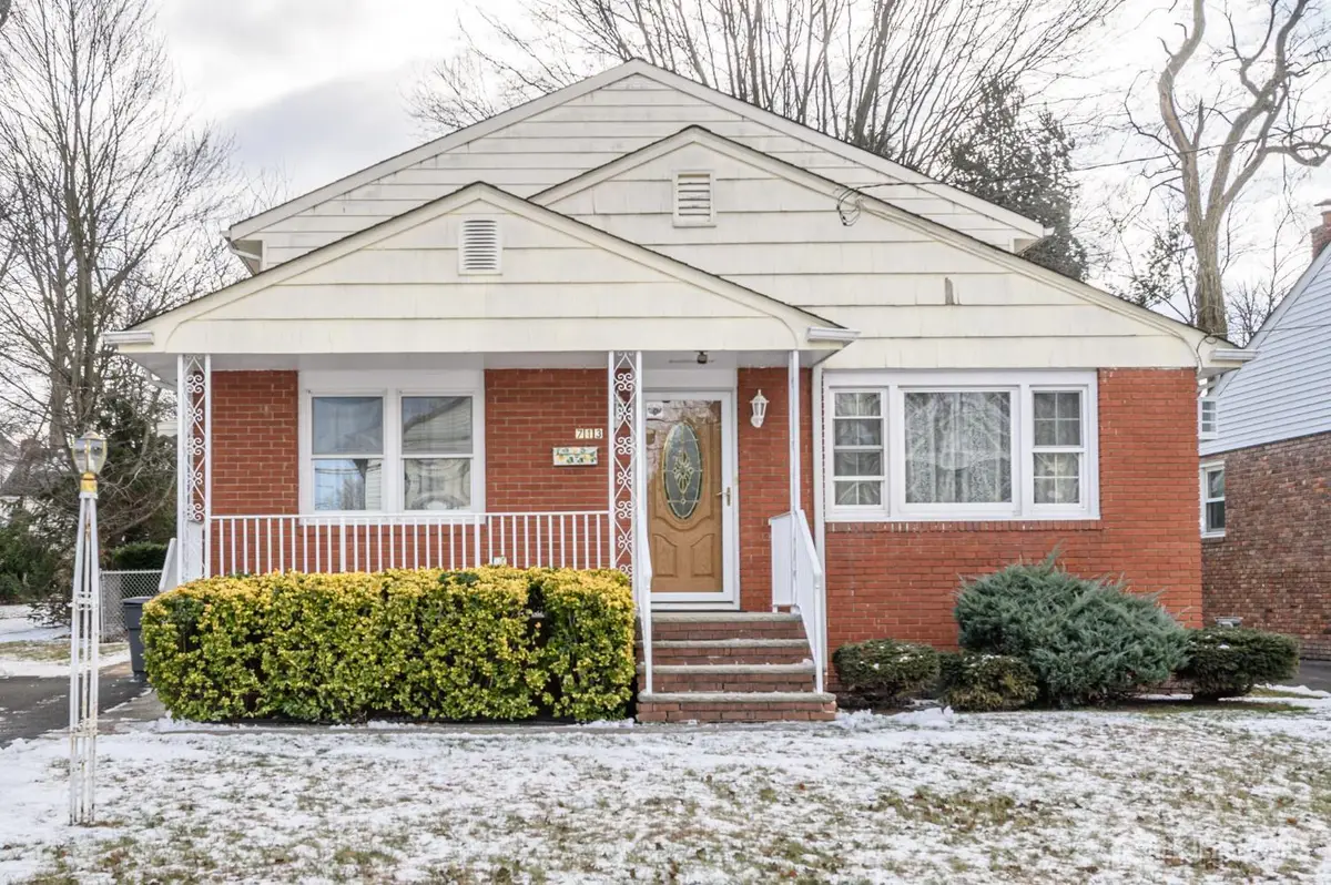 -713 1st Street, Dunellen, NJ 08812 - #1