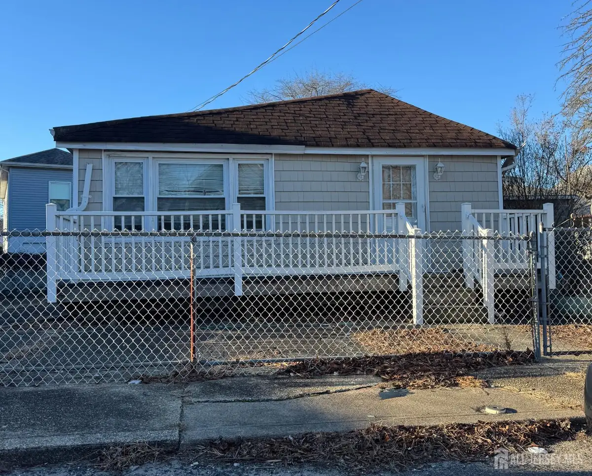 -8 Shadynook Street, Keansburg, NJ 07734 - Image #1