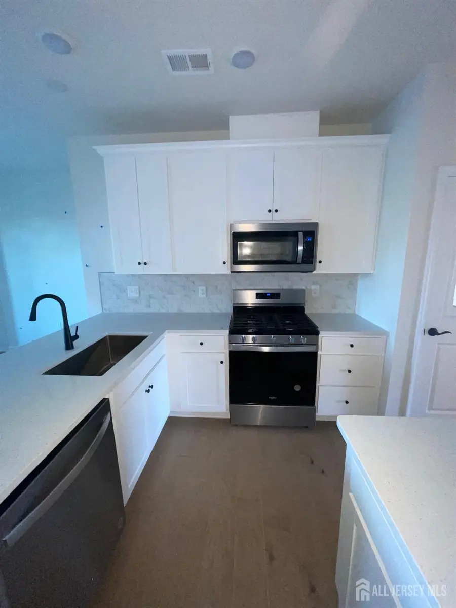 -216 Lyla Lane, New Brunswick, NJ 08901 - #2