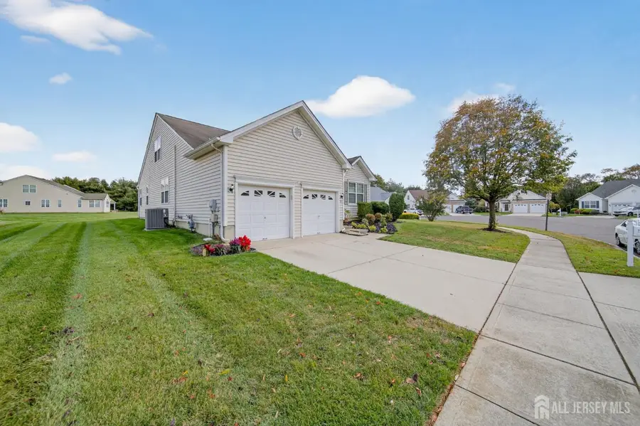 -39 Fernbrooke Drive, Westampton Township, NJ 08060 - Image #2