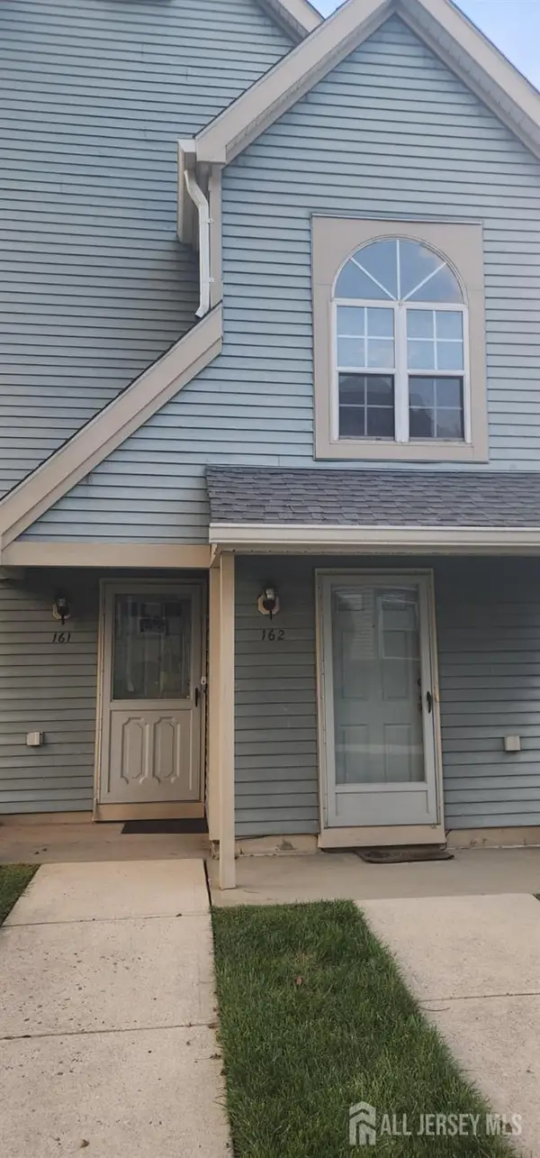 -161 Andover Place, Robbinsville, NJ 08691