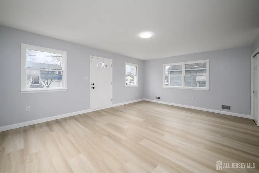 -998 Woodmere Drive, Cliffwood Beach, NJ 07735 - #3