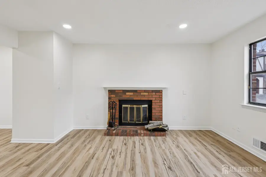 -21 Wellington Court, Sayreville, NJ 08872 - #3