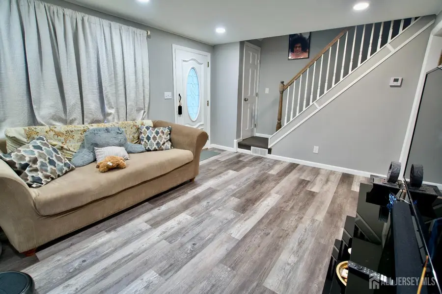 -193 Old Road, Sewaren, NJ 07077 - #3