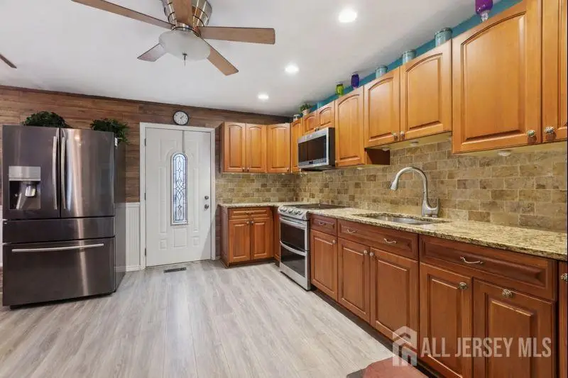 -1 Gorczyca Place, South Amboy, NJ 08879 - #2