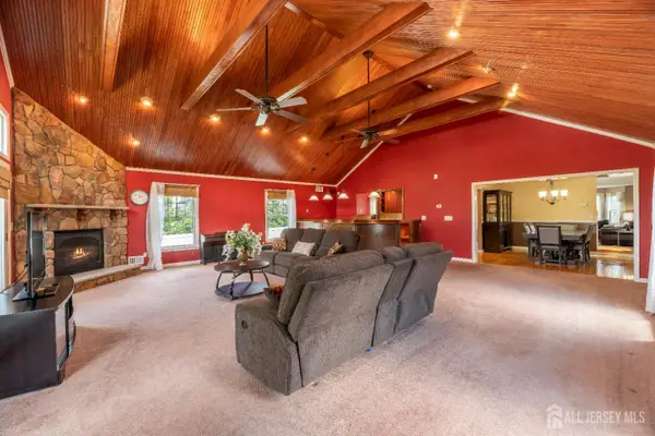 -1548 Dumont Avenue, South Plainfield, NJ 07080