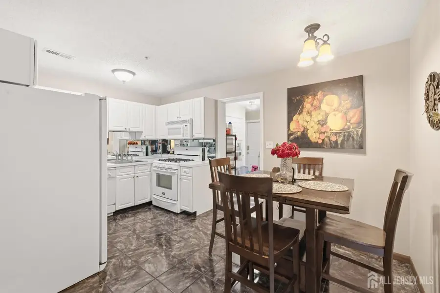 -191 Prestwick Way, Edison, NJ 08820 - #3