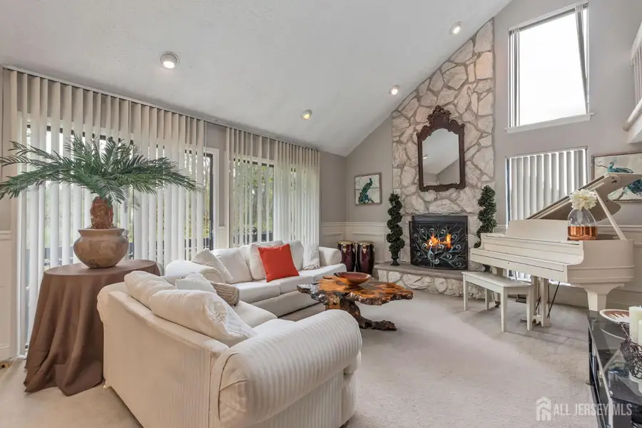 -404 N Westgate Drive, Edison, NJ 08820 - #3