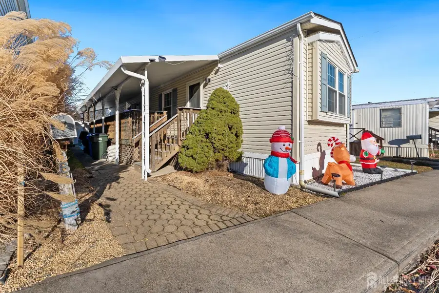 -38 Helen Avenue, Avenel, NJ 07001 - Image #2