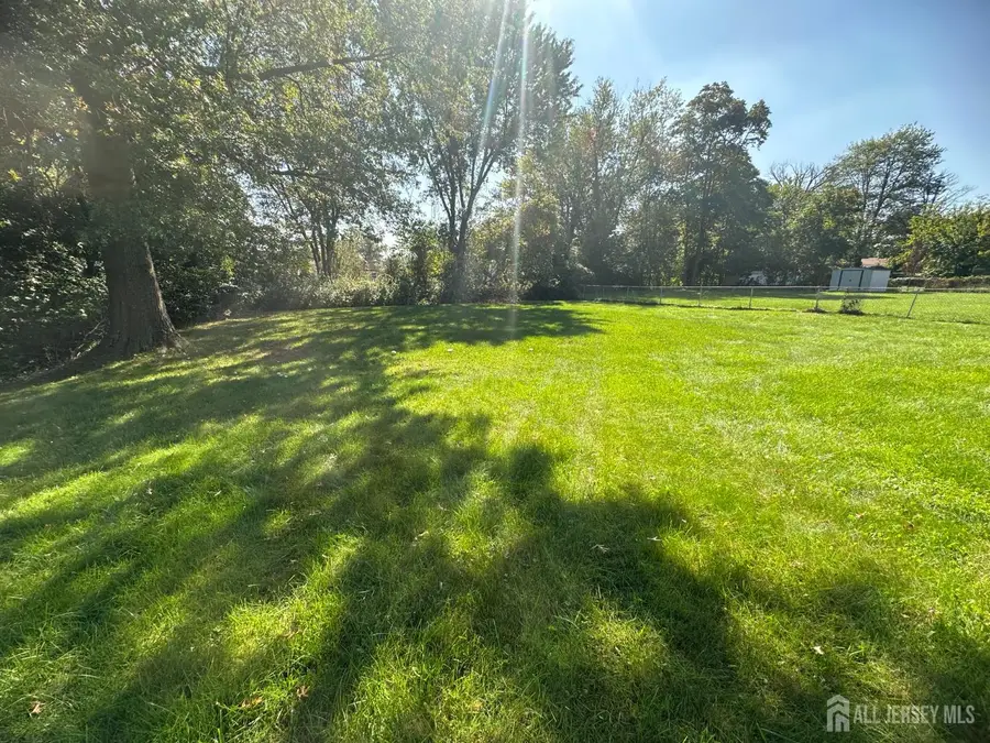 -9 Holly Road, Iselin, NJ 08830 - Image #3