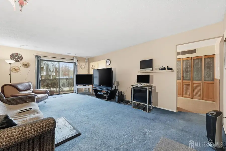 -307 Edison Glen Terrace, Edison, NJ 08837 - #2