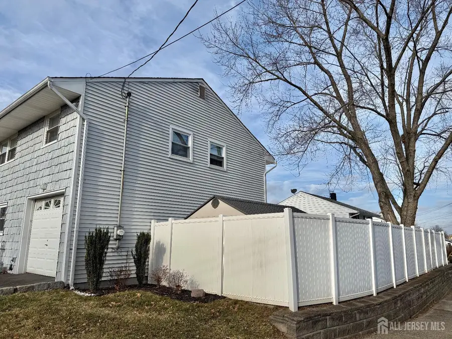 -60 Tracy Drive, Fords, NJ 08863 - Image #2