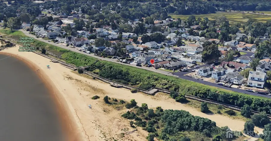 -141 Shoreland Circle, Laurence Harbor, NJ 08879 - Image #3