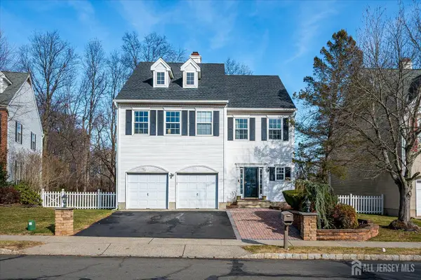 -62 Magellan Way, Franklin, NJ 08823