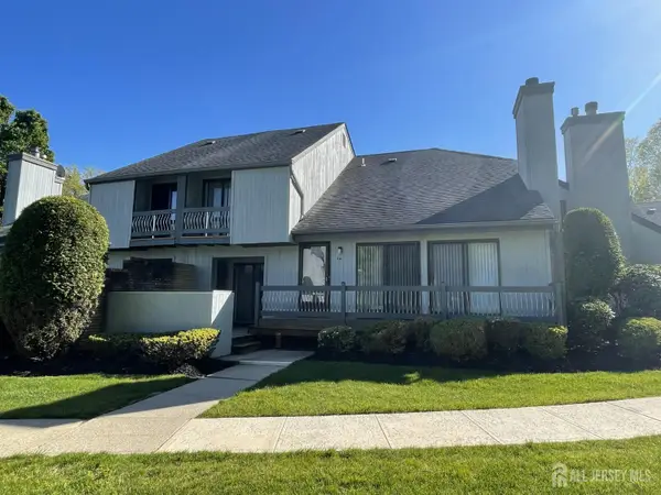 -14 Peachtree Court, South Brunswick, NJ 08852