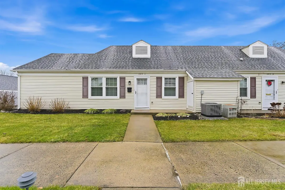 -205 Madison Lane #C, Monroe, NJ 08831 - Image #1