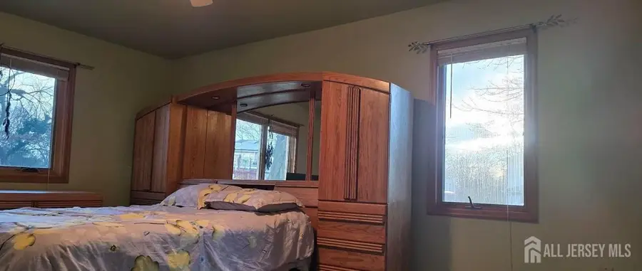 -24 Stephenville Parkway, Edison, NJ 08820 - Image #3