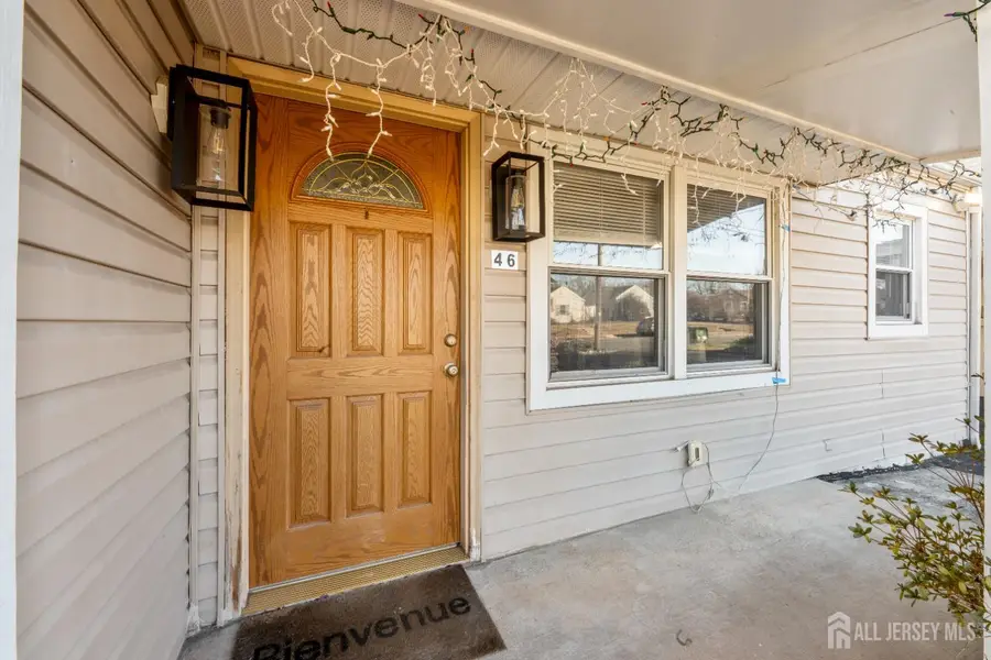 -46 Runyon Avenue, Edison, NJ 08817 - Image #3