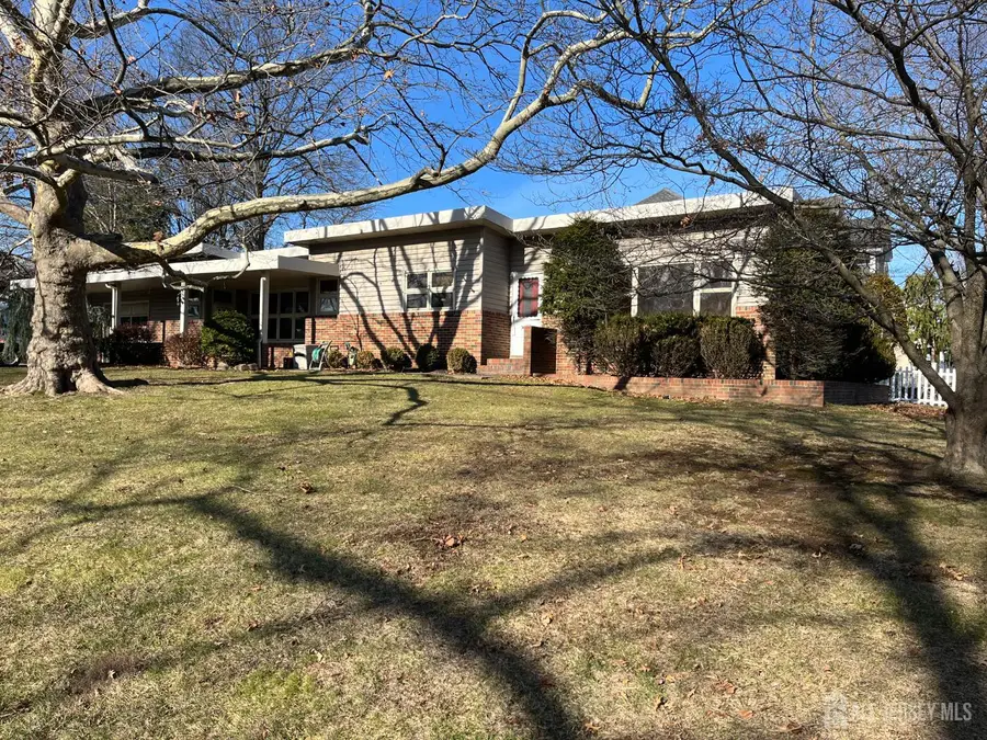 -30 Bennet Street, Fords, NJ 08863 - Image #2