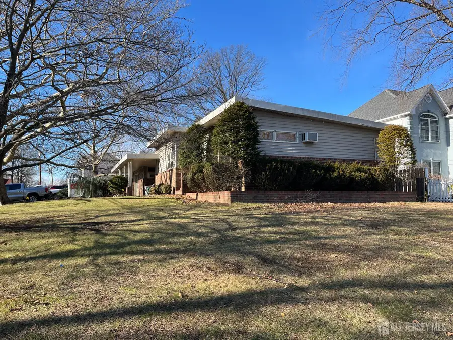 -30 Bennet Street, Fords, NJ 08863 - Image #3