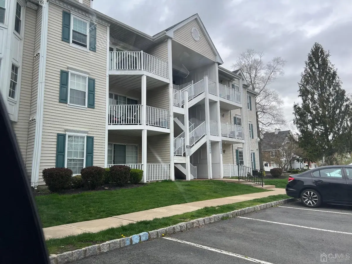 -262 Kempsey Drive, North Brunswick, NJ 08902 - Image #1