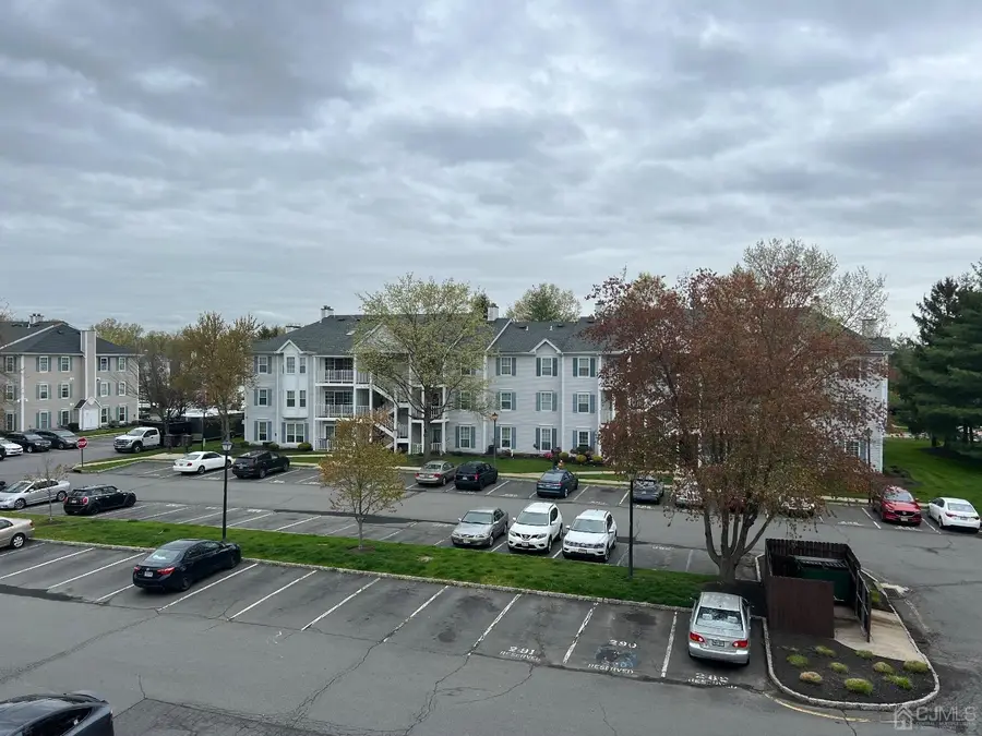 -262 Kempsey Drive, North Brunswick, NJ 08902 - Image #2