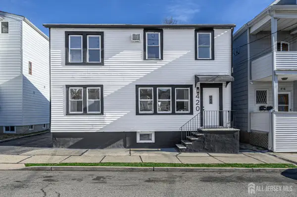 -420 Morrissee Avenue, Haledon, NJ 07508