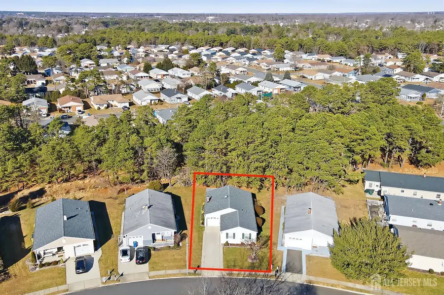 -97 Selkirk Avenue, Toms River, NJ 08757 - Image #3