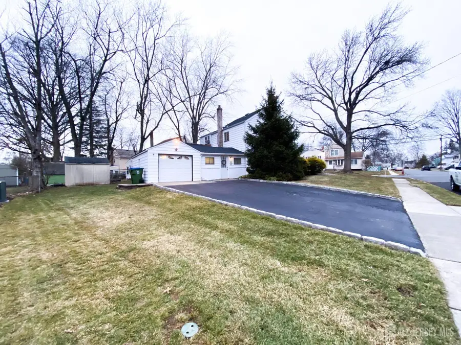 -14 Pine Street, Edison, NJ 08817 - Image #3