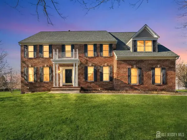 -11 Harvest Drive, Plainsboro, NJ 08536