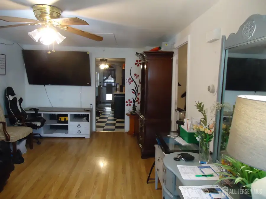 -720 Mary Street, Perth Amboy, NJ 08861 - Image #2