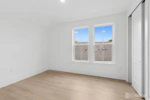 -41 Brewer Way, Plainsboro, NJ 08536