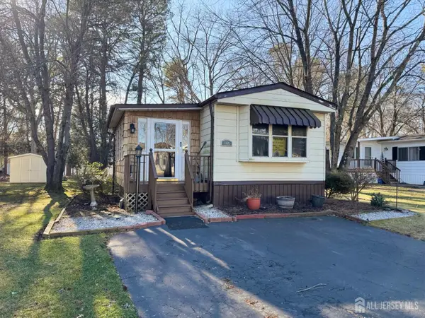 -144 Libby Court, Spotswood, NJ 08884