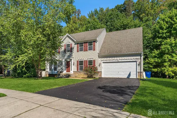 -406 Arnold Drive, Florence, NJ 08518