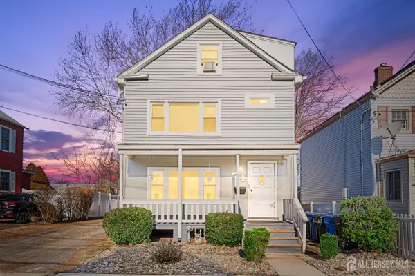 -74 Albert Street, Woodbridge Proper, NJ 07095