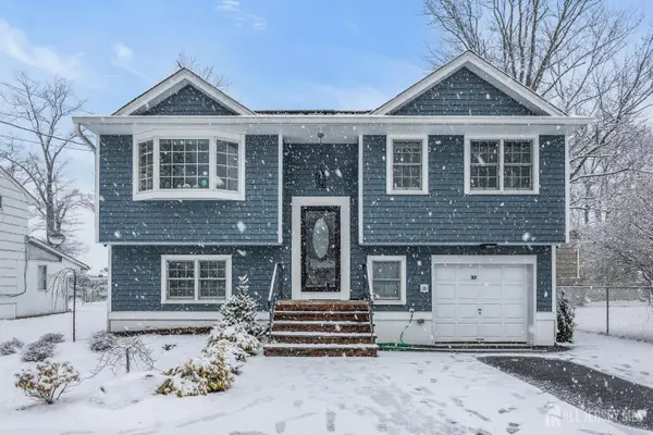 -32 Kline Boulevard, Colonia, NJ 07067