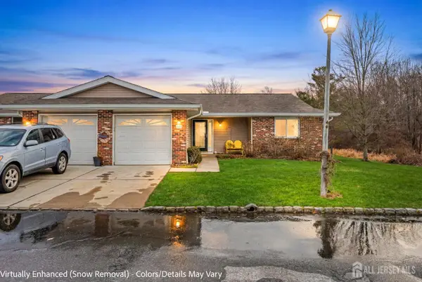 -548 Cornus Plaza #B, Monroe, NJ 08831