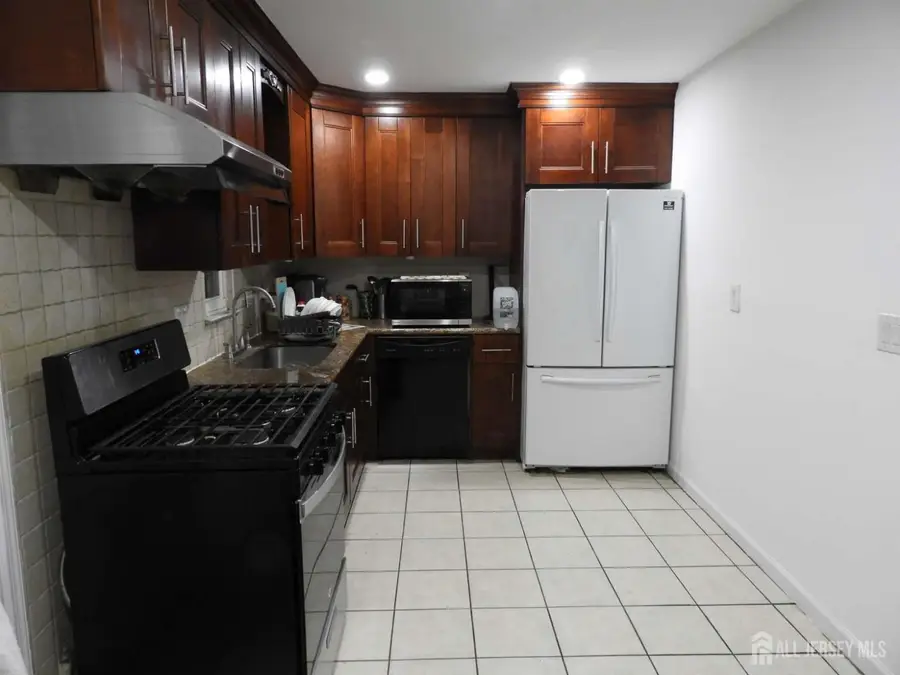 -46 Arthur Avenue, Carteret, NJ 07008 - Image #3