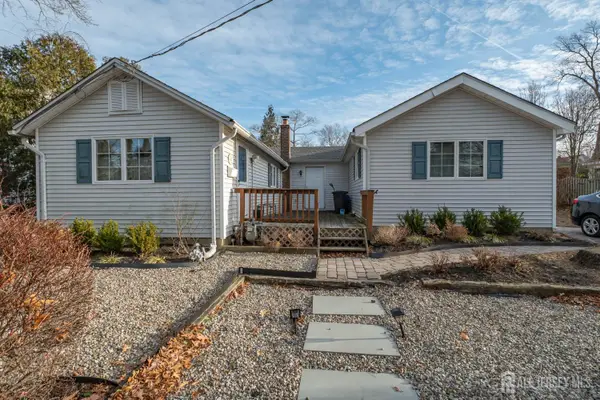 -12 Parmly Street, Rumson, NJ 07760