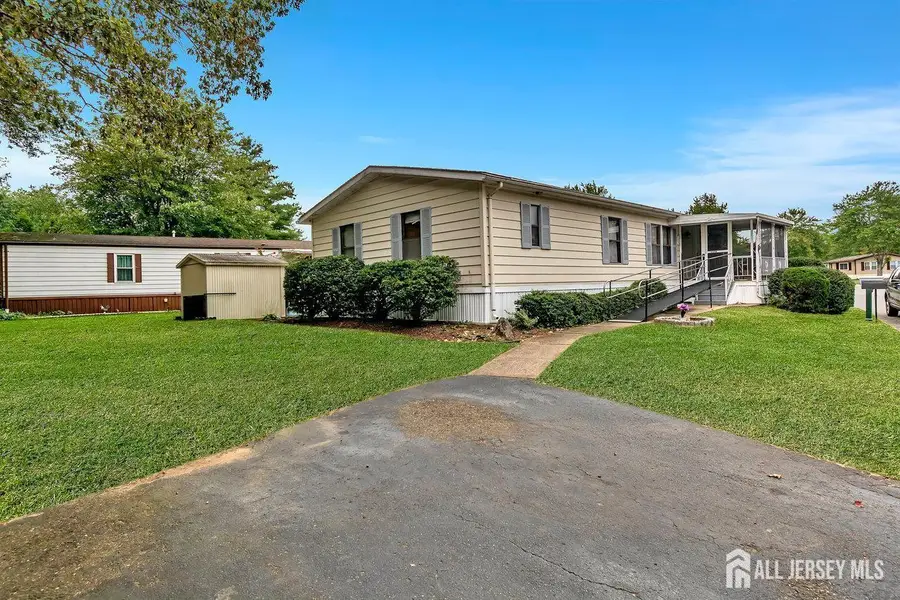 -139 Village Drive W, Spotswood, NJ 08884 - #3