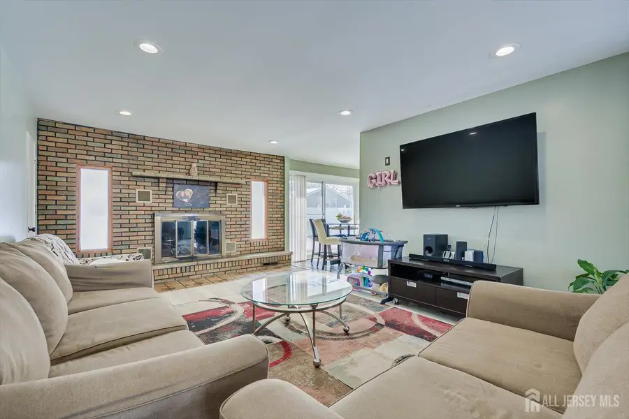 -34 Sturgis Road, Kendall Park, NJ 08824 - #3