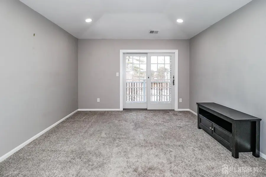 -1532 Waterford Drive, Edison, NJ 08817 - Image #2