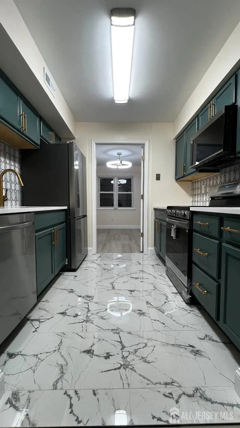 -1214 Country Mill Drive, East Windsor, NJ 08512 - #2