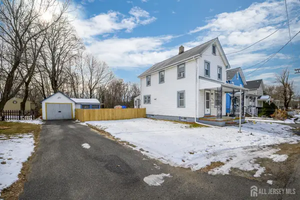 -43 Pergola Avenue, Jamesburg, NJ 08832