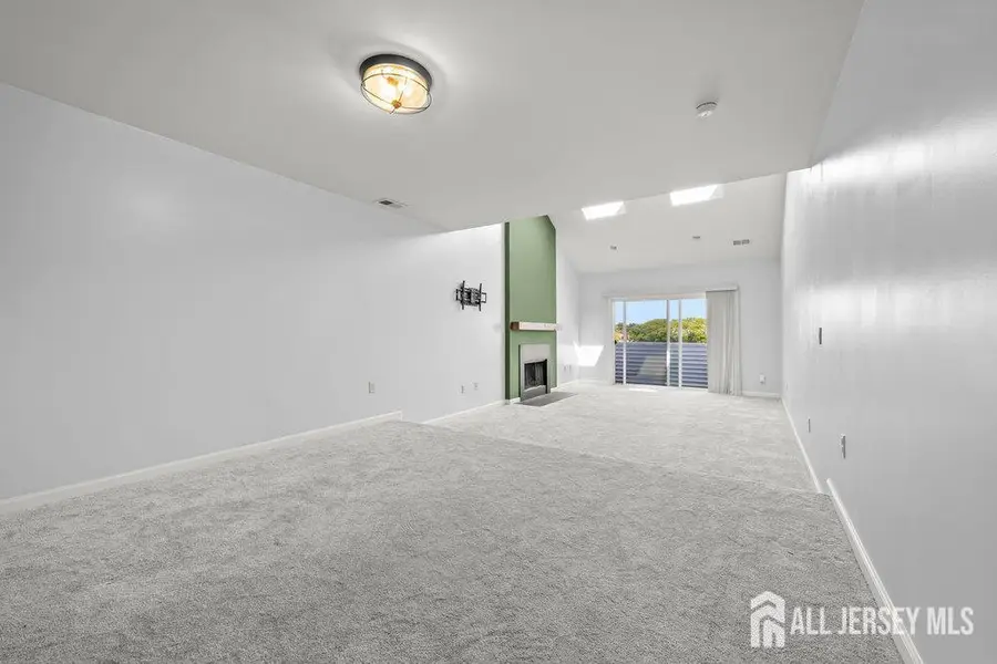 -806 Jesse Way, Piscataway, NJ 08854 - Image #2